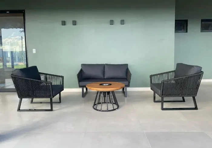 Sofá em corda náutica para jardim