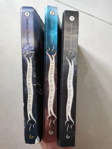 A Escola do Bem e do Mal - Trilogia Completa
