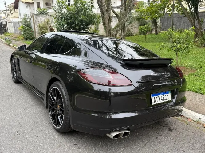 Porsche Panamera Turbo 4.8 500cv/520cv 2012
