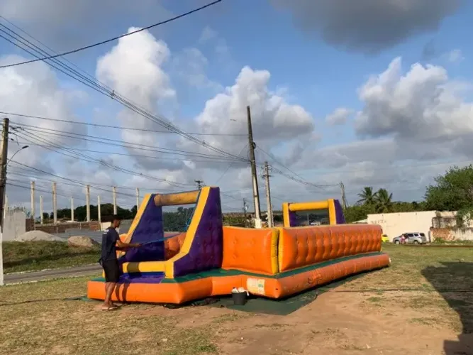 Futebol de sabão 11,20m x 5,5m