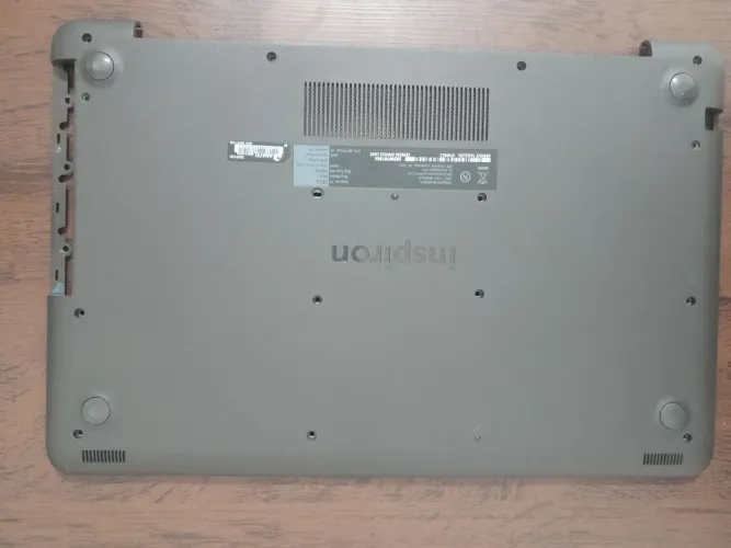 Base Inferior Dell Inspiron 5567