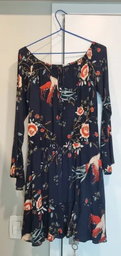 Vestido estampado com cós de elástico