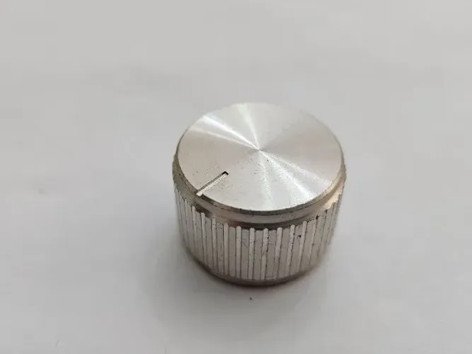 Knob Botão de Volume da Amplificador Gradiente LAB 75 Original