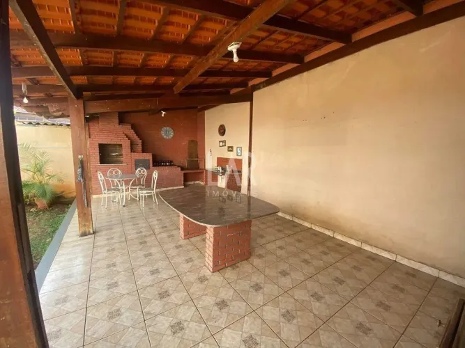 Casa à venda, 4 quartos, 1 suíte, 10 vagas, Camargos - Belo Horizonte/MG