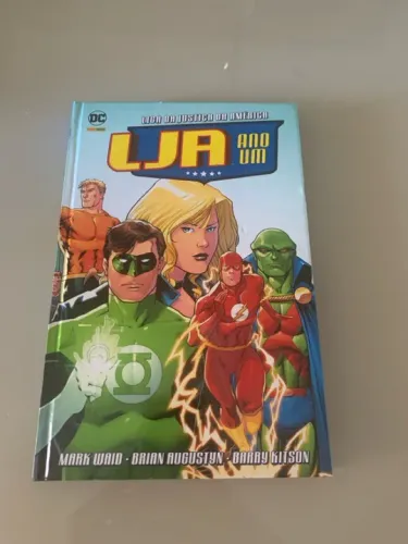 Liga da Justiça da América: Ano Um [Panini] (NOVO)