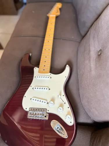 Guitarra Elétrica Fender Stratocaster