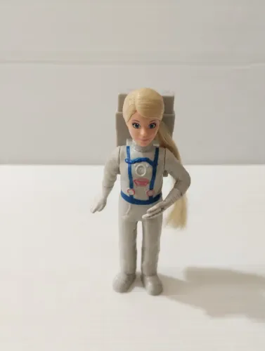 Barbie Astronauta - Oficial Mattel MC Donald's 2019 (rara importada)