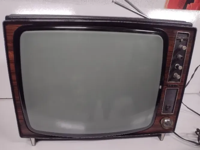 tv antiga philips valvulada