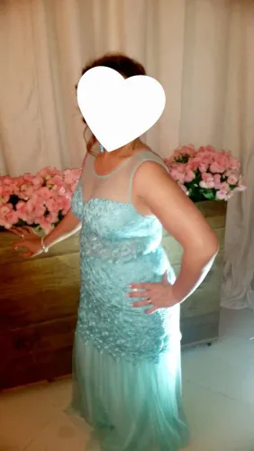 Lindo vestido de festa azul tiffany em renda guipir com pedrarias tamanho M
