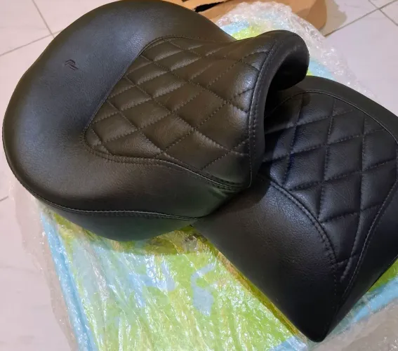 Banco confort moto Meteor 350 impecável