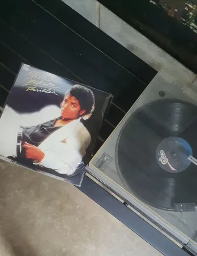 Disco de Vinil Michael Jackson LP Thriller epic 1982