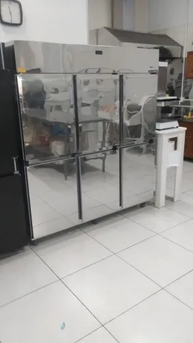 Geladeira comercial 6 portas Refrigerada - Marcos 