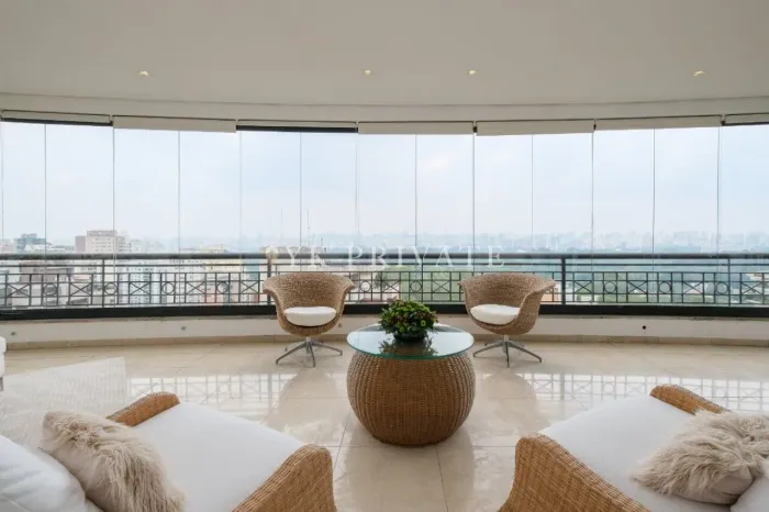 Cobertura para venda em Vila Nova Conceição com 4 quartos, sendo 4 suítes, 649,3m²