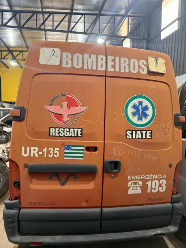 Renault Master ( portas furgão )