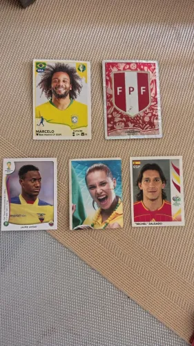 Lote de 5 Figurinhas COPA AMERICA 2019 COPA DO MUNDO 2006 E 2014