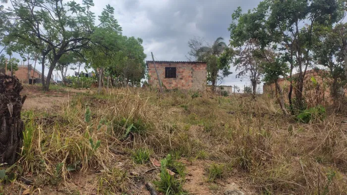 Pequena entrada restante na promissória Lote com um Barracão oportunidade 