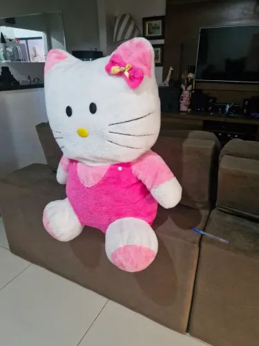 Pelúcia Hello Kitty Gigante 80cm de altura