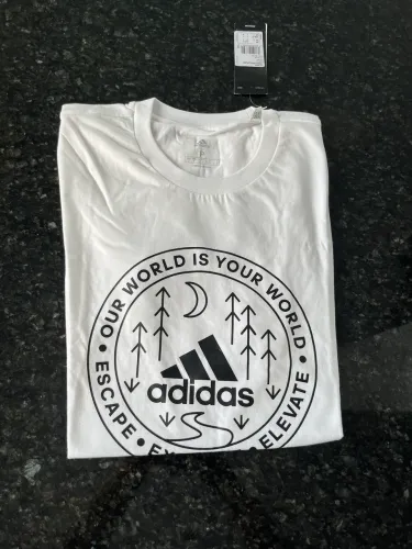 Camiseta Adidas Nova e Original - P