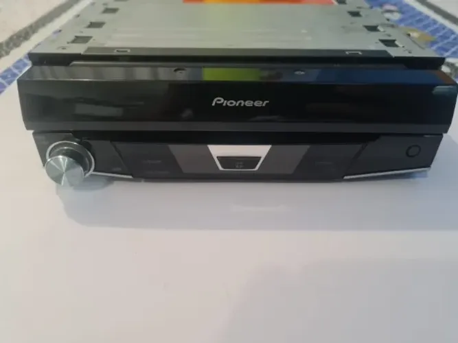 Pionner AVH-X7880TV