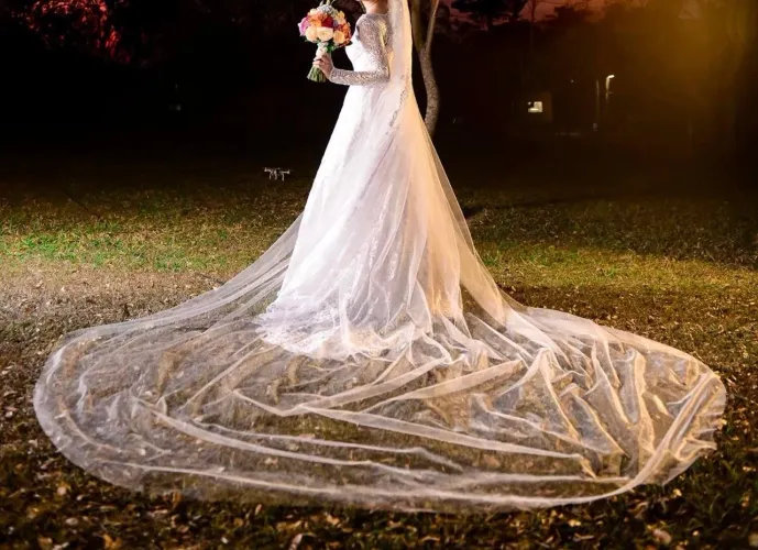Vestido de Noiva Exclusivo Maison Fabi Matiello - Renda e Manga Longa