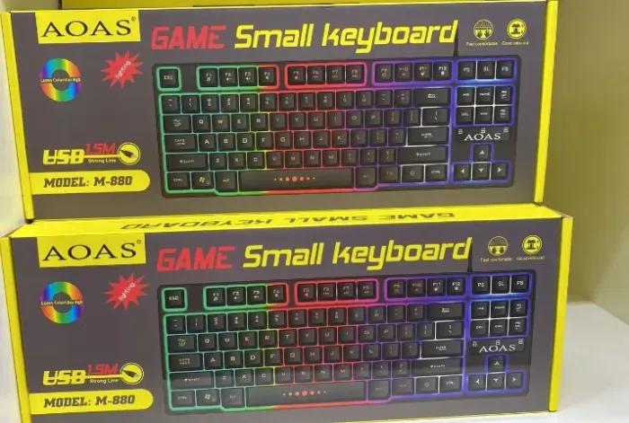 Teclado Game Small Keyboard RGB AOAS USB M880