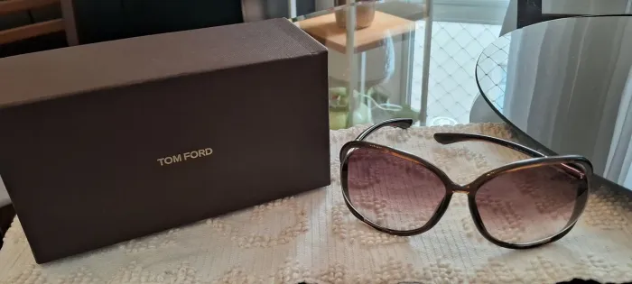 ÓCULOS TOM FORD "RAQUEL" TF 76 692