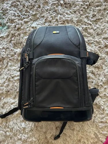 Mochila Profissional Case Logic para Câmera Fotográfica e Acessórios