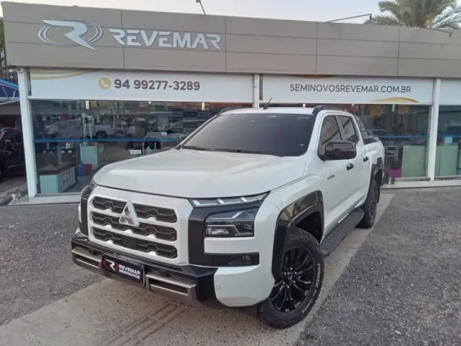 Mitsubishi TRITON Katana 2.4 CD 4X4 TB Diesel Aut. 2026