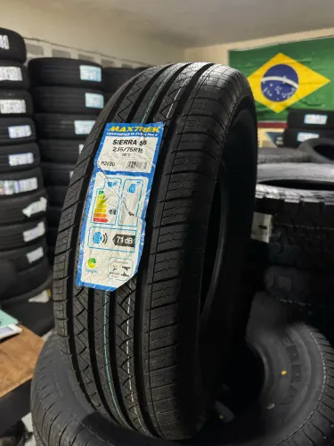 Pneus Maxtrek 235/75 Aro 15