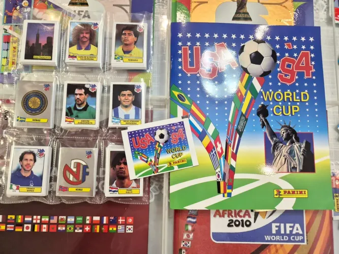Álbum da Copa do Mundo de 1994 (Reprint) + set completo de figurinhas p/ colar + envelope