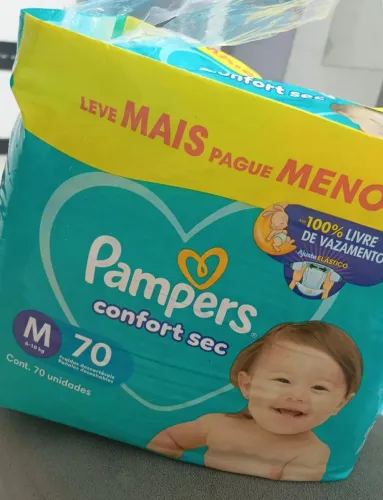 Vendo fraldas e produtos de higiene infantil.