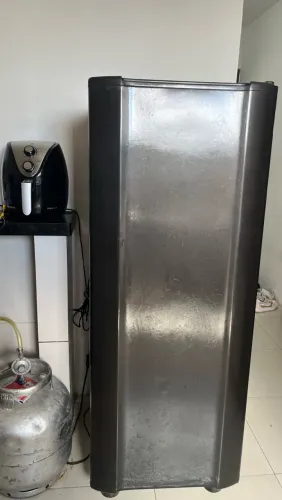 Geladeira e fogão para vender