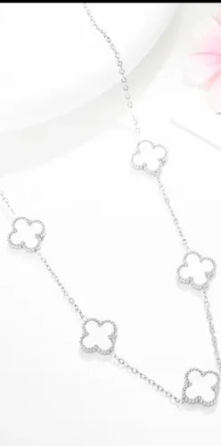 Colar trevo branco prateado aço inoxidável 