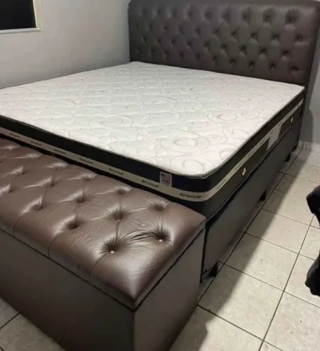 Cama de casal (novo) entrego