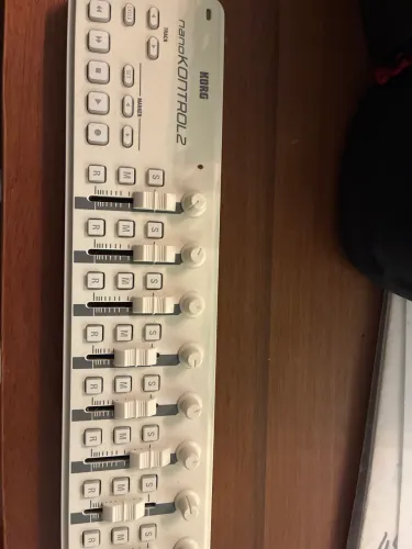 Korg Nano Kontrol 2