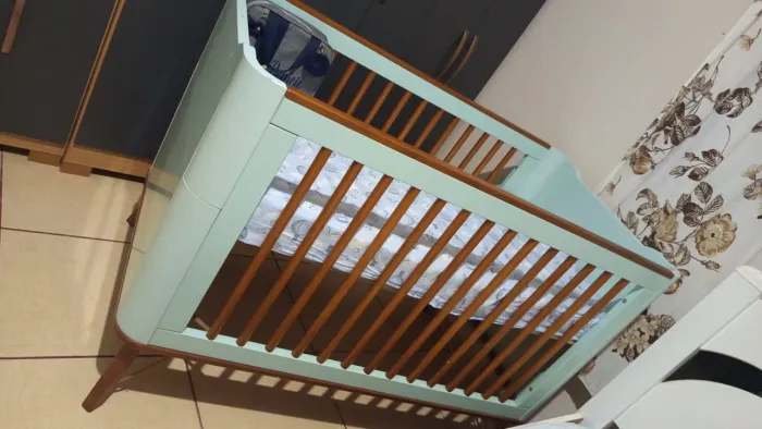 Berço grande e mini berço