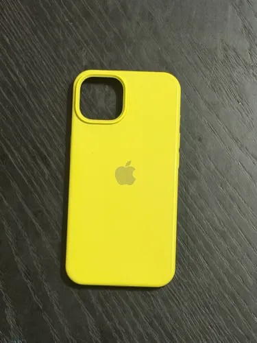 Capa iPhone 13 cor verde
