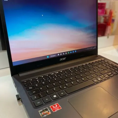 NOTEBOOK ACER RYZEM 3 COM PLACA DE VIDEO