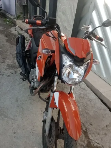 Vendo ou troco.