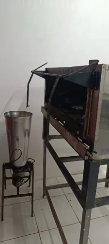 Vendo forno industrial funcionando perfeito 950