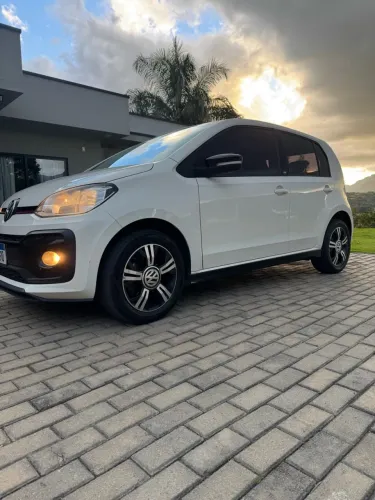 Volkswagen Up! Move 1.0 TSI Total Flex 12V 5P 2019
