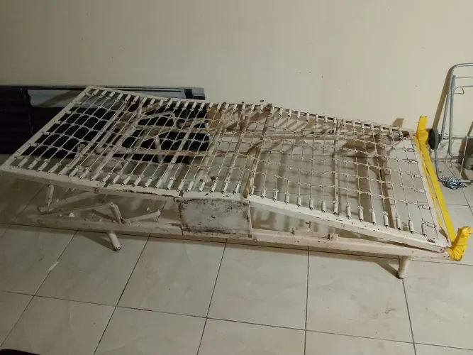 Cama hospitalar (faço entrega) 