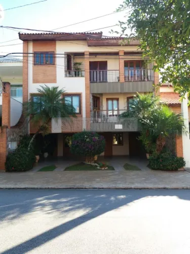 Casa em Condomínios em Sorocaba