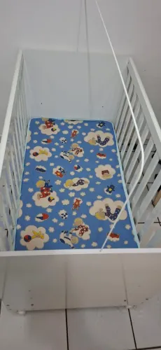 Berço com colchão