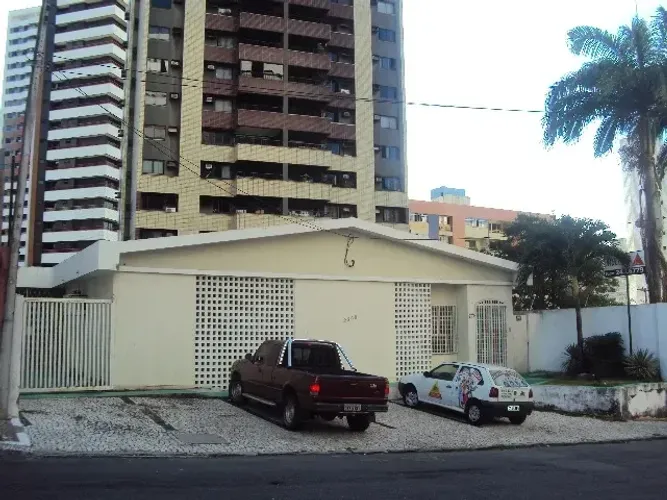 PRÉDIO COMERCIAL para alugar na cidade de FORTALEZA-CE