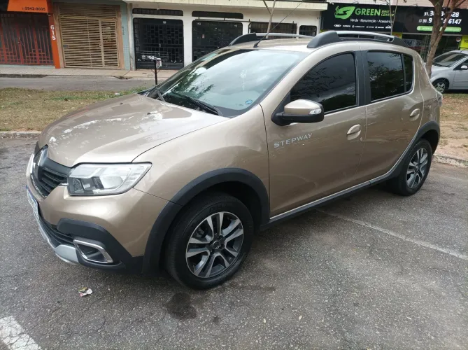 Renault Stepway Iconic Flex 1.6 16V Aut. 2022