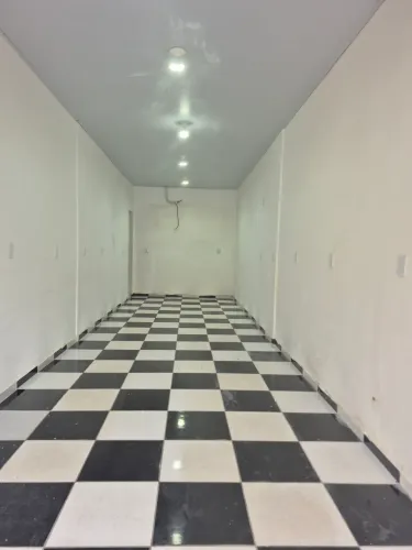 Ponto comercial atrás do Shopping Castanheira 