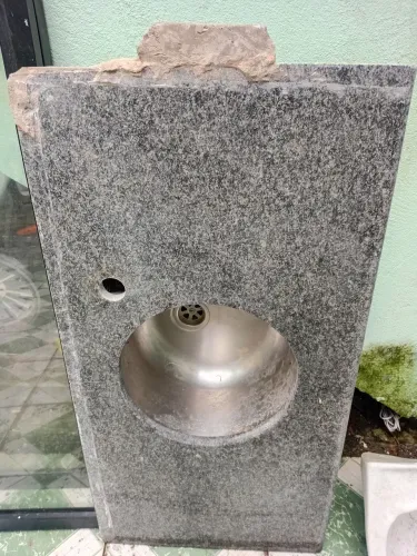 Vendo bia bem conservada