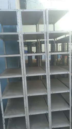 Prateleiras de aço últimas 60 unidades 