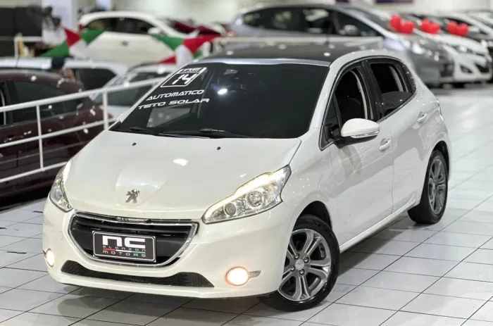 Peugeot 208 Griffe 1.6 Flex 16V 5P Aut. 2014